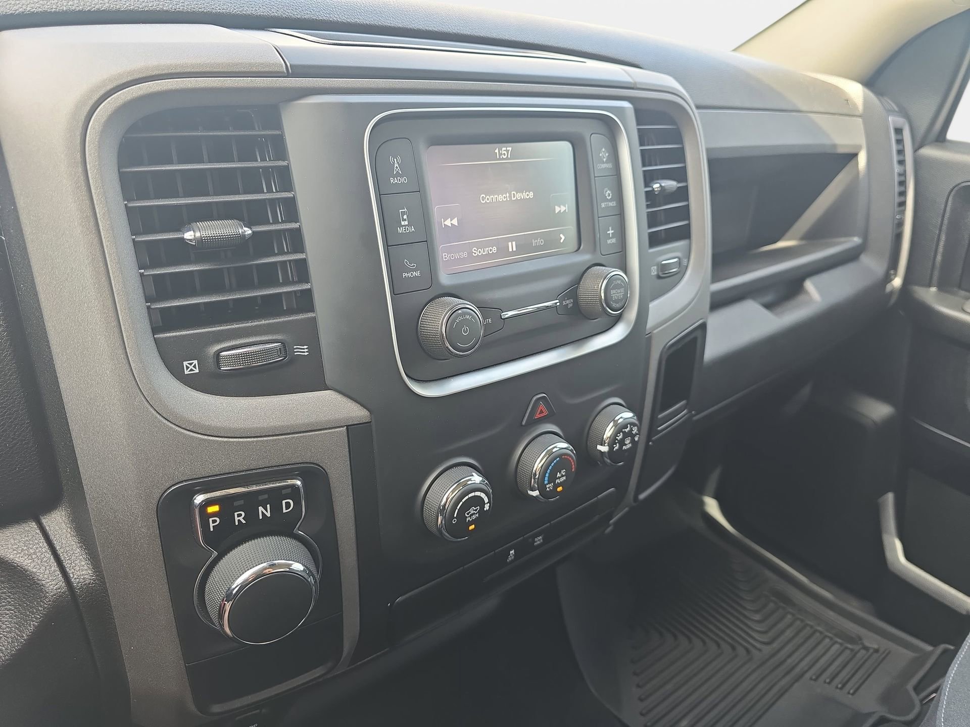 Used 2024 RAM 1500 Tradesman w/ Tradesman SXT Package RWD image 19