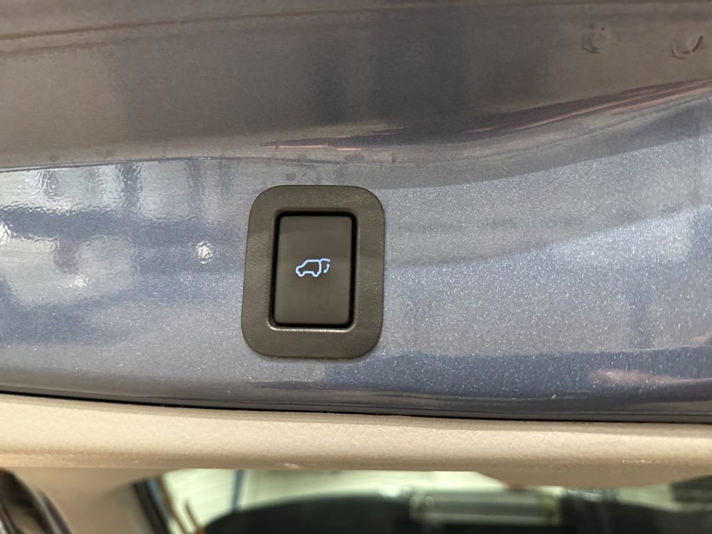 Used 2017 Toyota Highlander XLE image 57