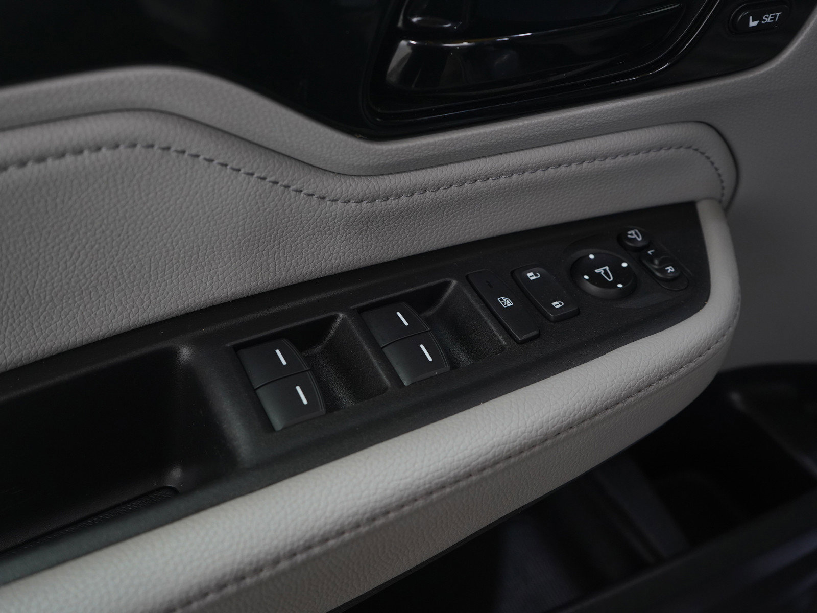 Used 2019 Honda Odyssey Elite image 23