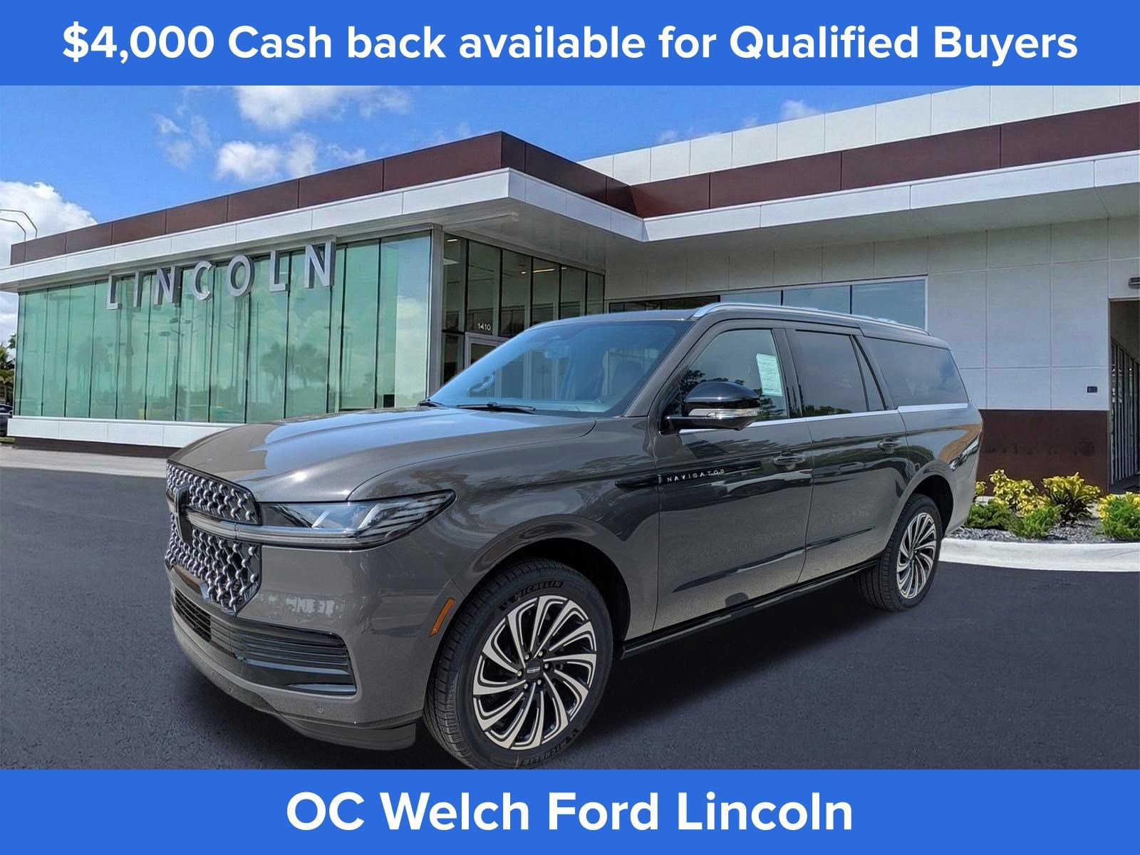 New 2026 Lincoln Navigator L Black Label AWD/4WD image 4