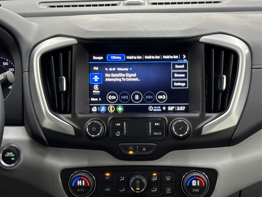 Used 2024 GMC Terrain SLT image 20