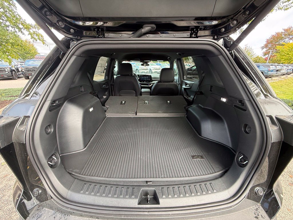 New 2027 Chevrolet Equinox RS w/ Convenience Package III AWD/4WD image 29