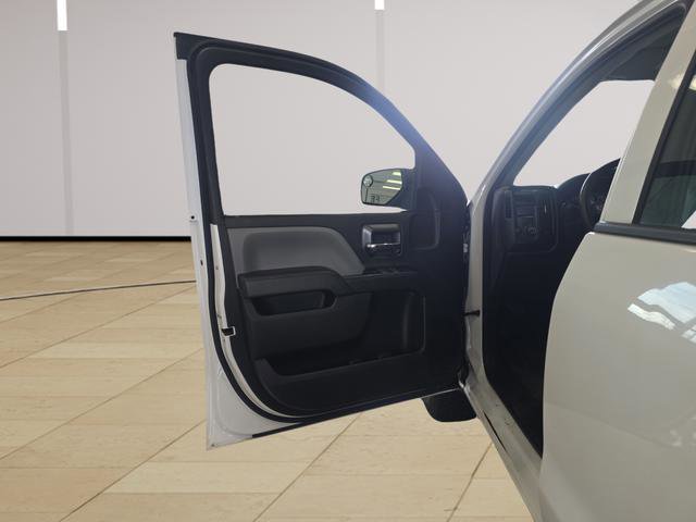 Used 2018 Chevrolet Silverado 1500 W/T w/ Trailering Package image 10