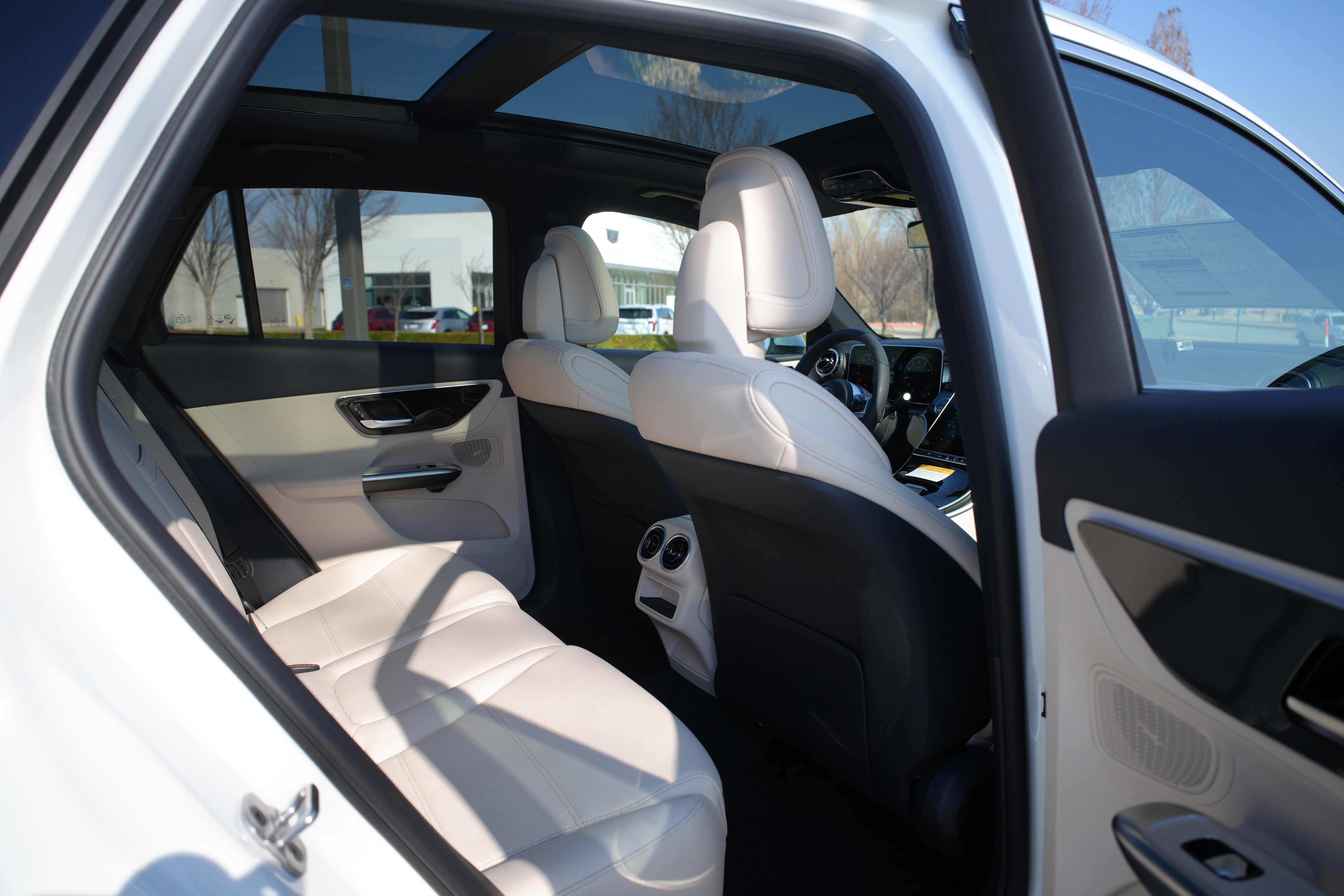 New 2026 Mercedes-Benz GLC 300 image 26