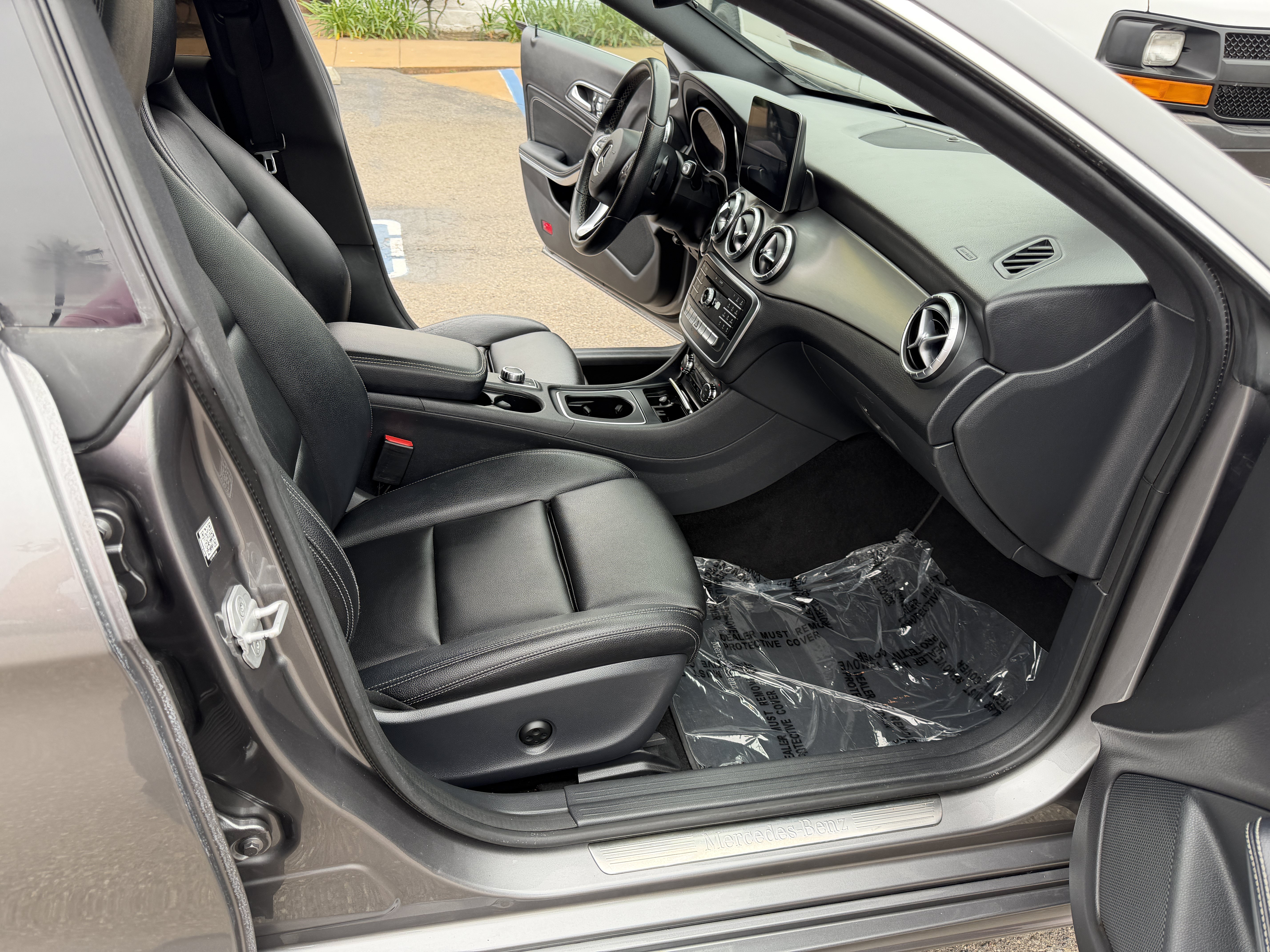 Used 2018 Mercedes-Benz CLA 250 image 15