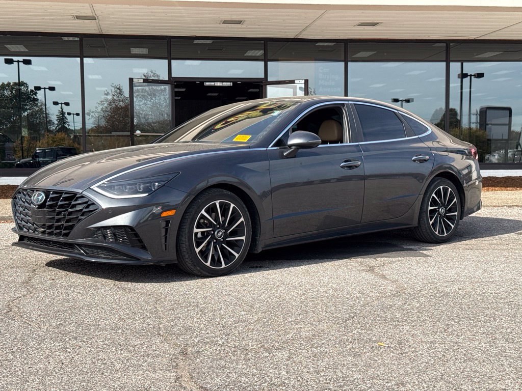 Used 2021 Hyundai Sonata Limited w/ Winter Weather Package FWD image 6
