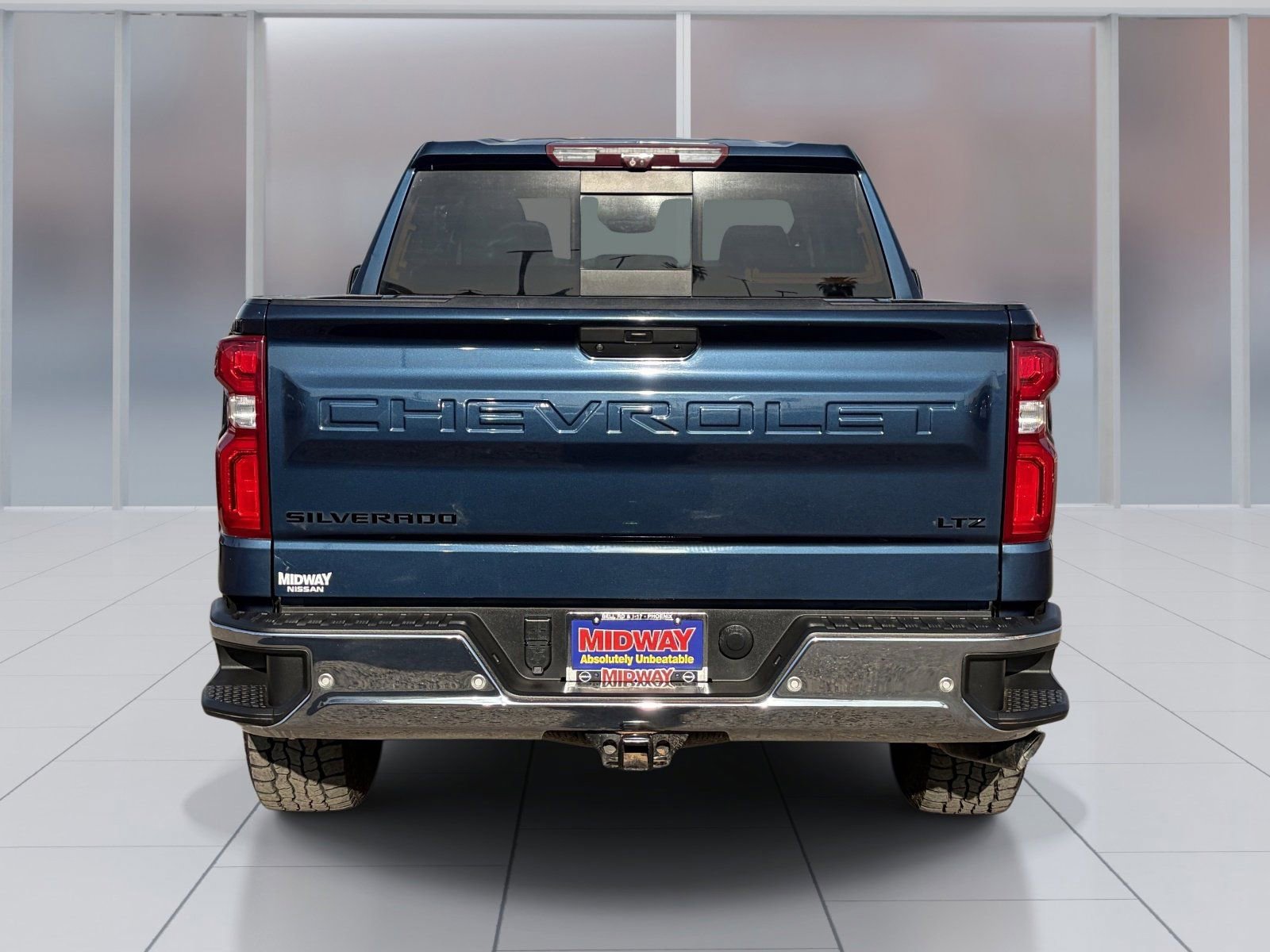 Used 2021 Chevrolet Silverado 1500 LTZ w/ Technology Package AWD/4WD image 5