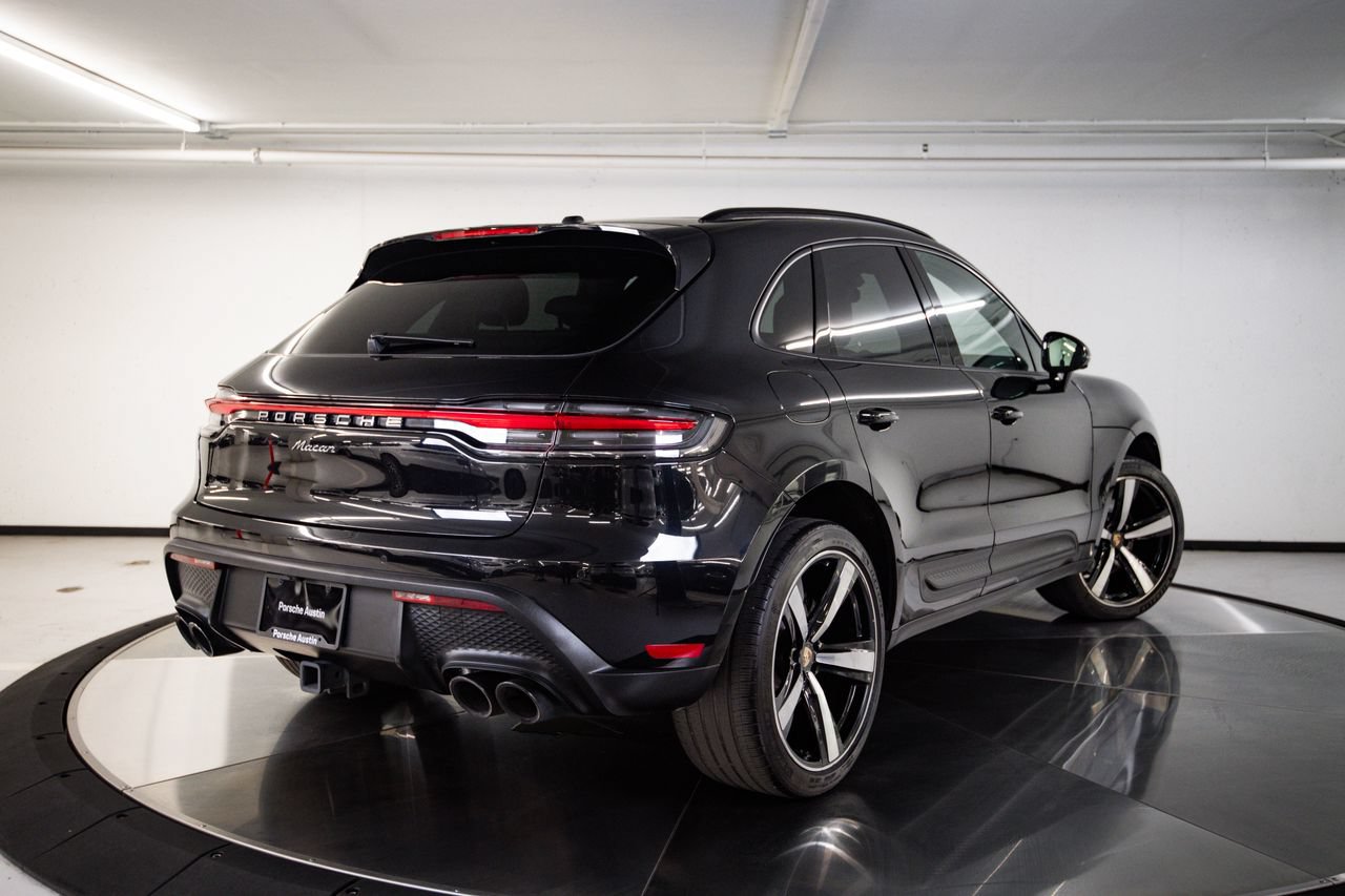 Certified 2023 Porsche Macan AWD/4WD image 7