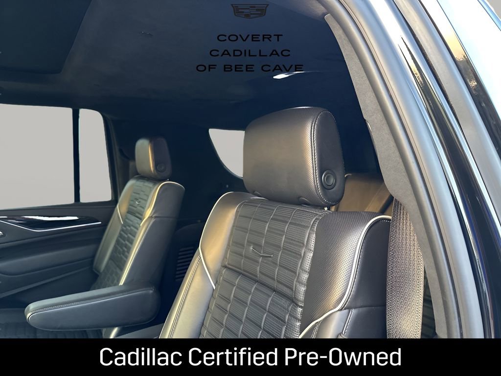 Certified 2023 Cadillac Escalade ESV V w/ LPO, ONYX Package image 21