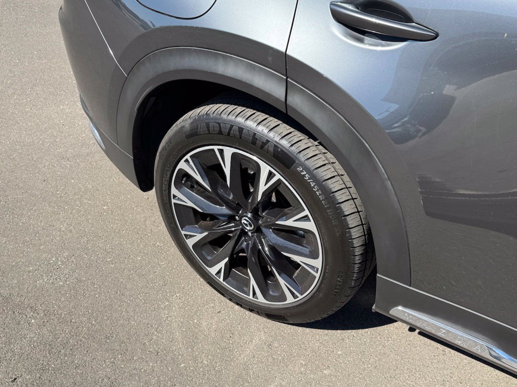 Certified 2024 MAZDA CX-90 Plug-In Hybrid w/ Premium Plus AWD/4WD image 25