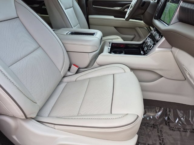 Used 2023 GMC Yukon Denali AWD/4WD image 28