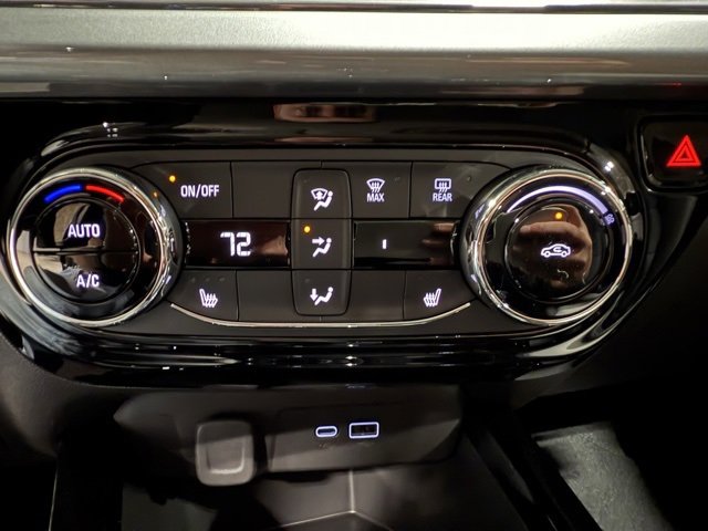 New 2025 Chevrolet Trax LT w/ Driver Confidence Package image 17