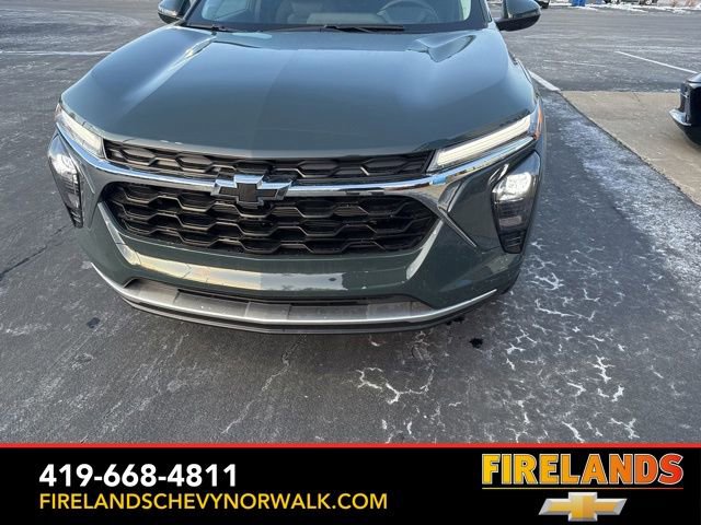 New 2026 Chevrolet Trax LT w/ Sunroof Package image 31