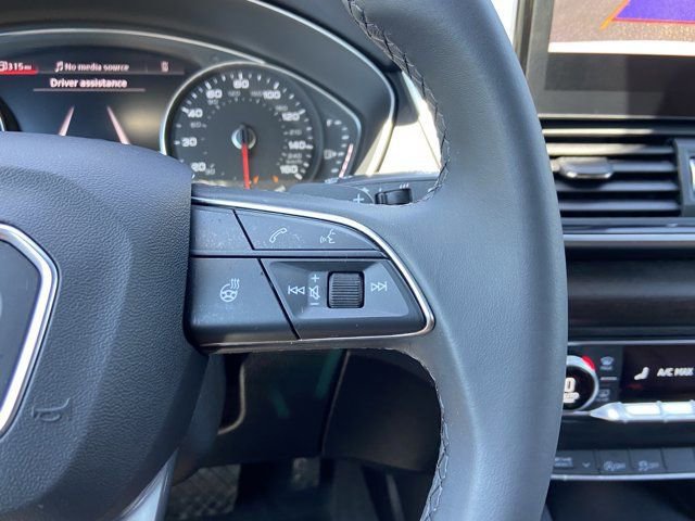 Used 2024 Audi Q5 2.0T Premium w/ Convenience Package AWD/4WD image 17