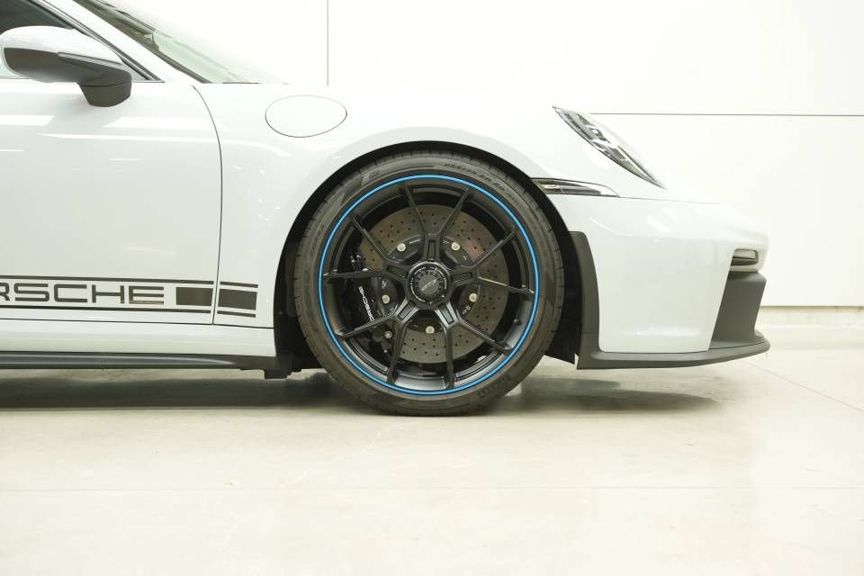 Used 2022 Porsche 911 GT3 RWD image 46