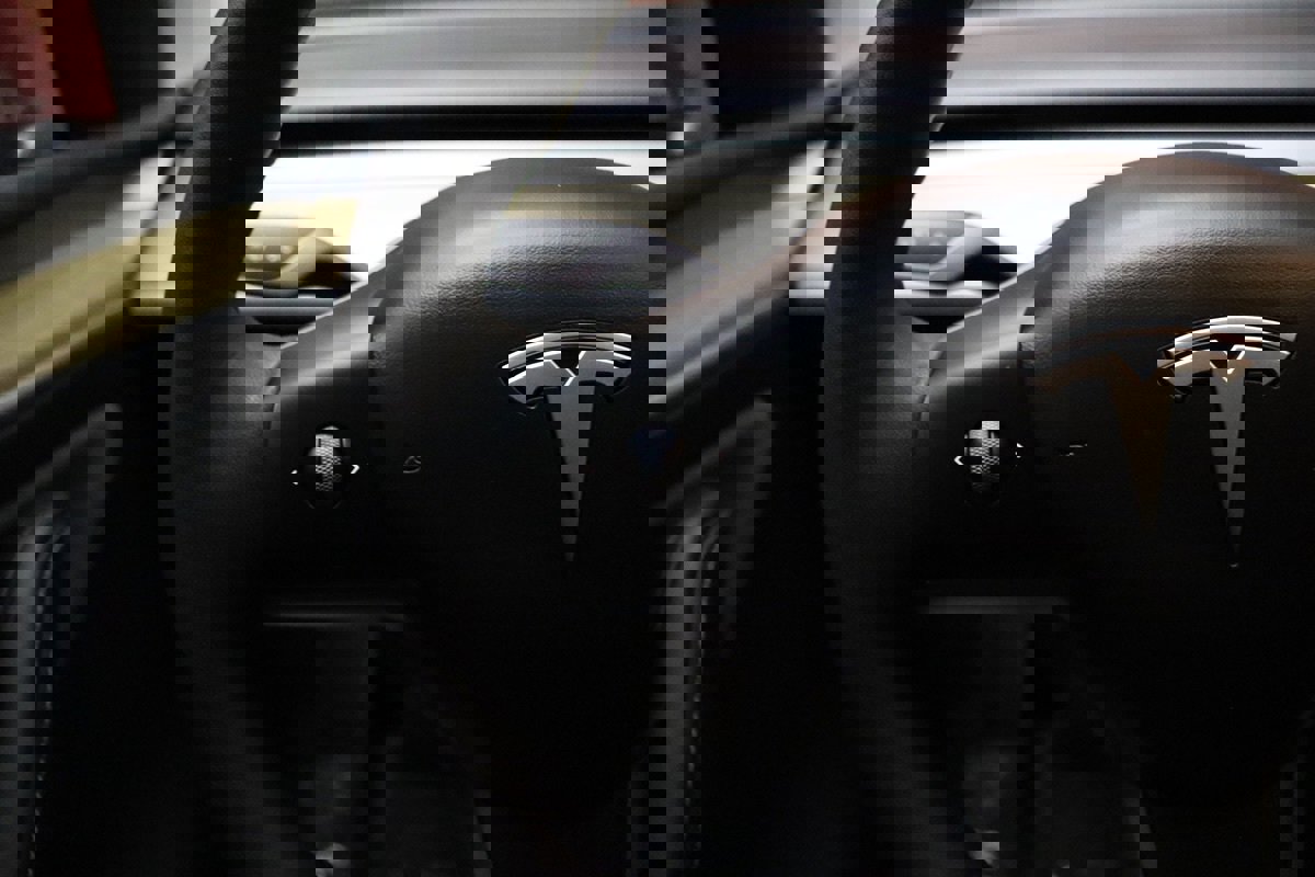 Used 2023 Tesla Model Y Long Range image 41