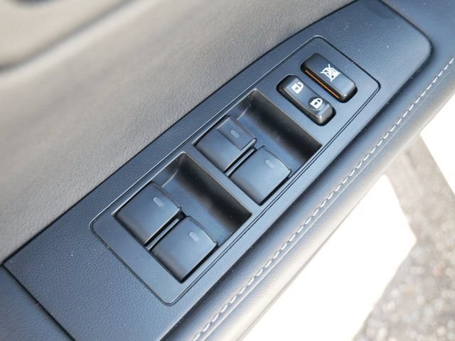 Used 2013 Lexus ES 300h w/ Luxury Pkg FWD image 13