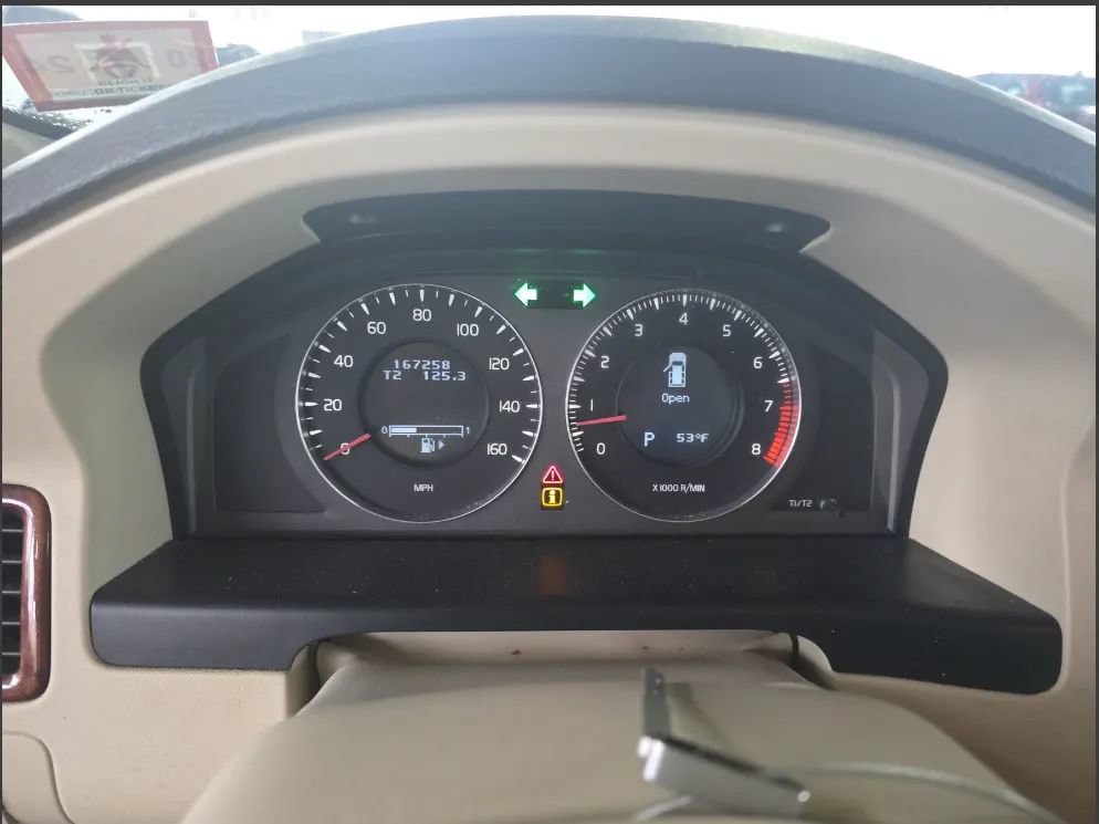 Used 2008 Volvo XC70 3.2 AWD/4WD image 2