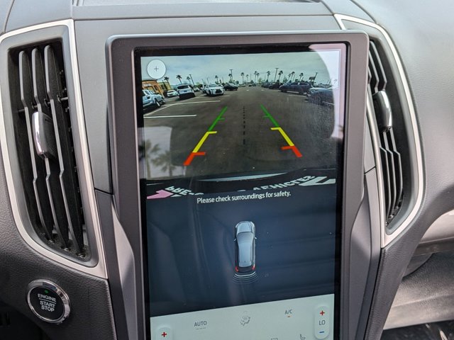 Used 2023 Ford Edge SEL AWD/4WD image 13