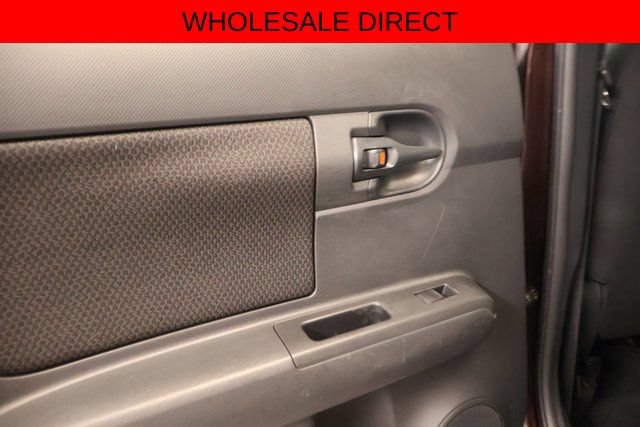 Used 2009 Scion xB FWD image 22