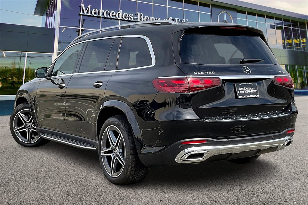 New 2026 Mercedes-Benz GLS 450 4MATIC image 3