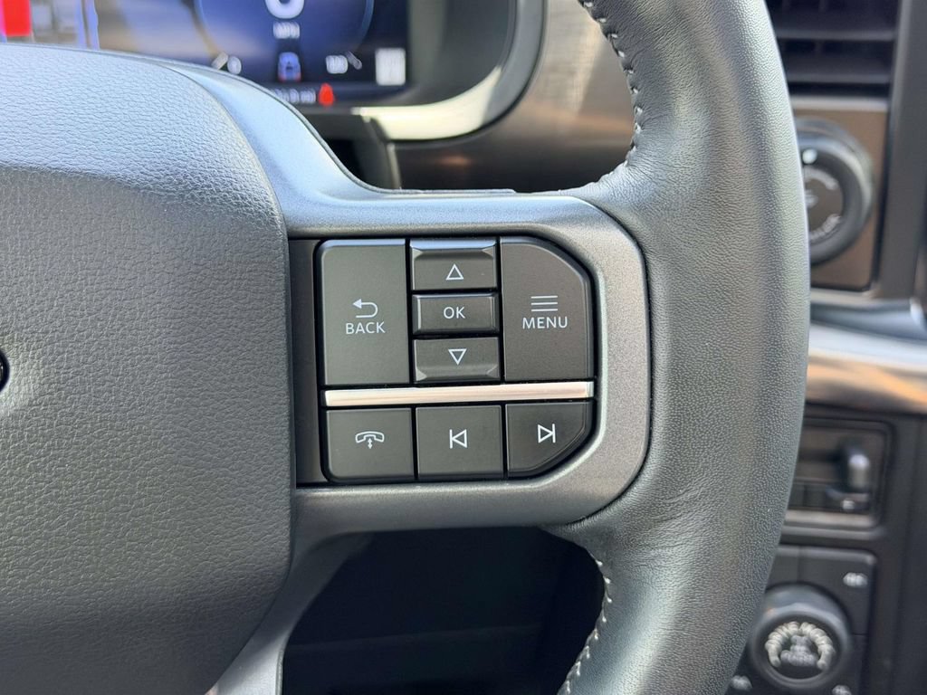 Used 2024 Ford F150 Lariat AWD/4WD image 8