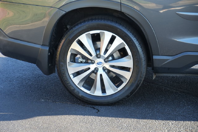 Used 2020 Subaru Ascent Limited w/ Technology Package AWD/4WD image 11