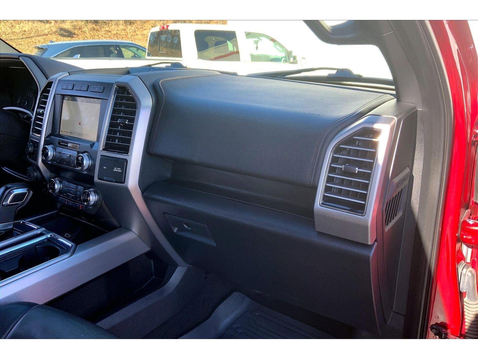 Used 2019 Ford F150 Platinum w/ Equipment Group 701A Luxury image 14