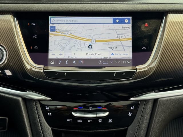 Used 2025 Cadillac XT6 Sport w/ Platinum Package image 24