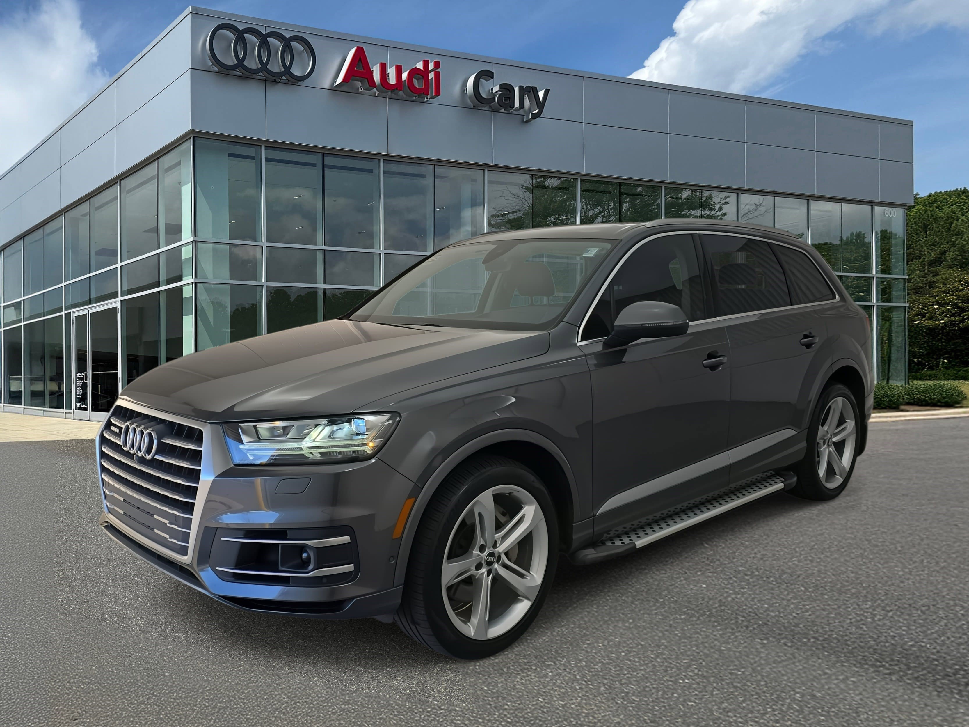 Used 2019 Audi Q7 3.0T Prestige image 1