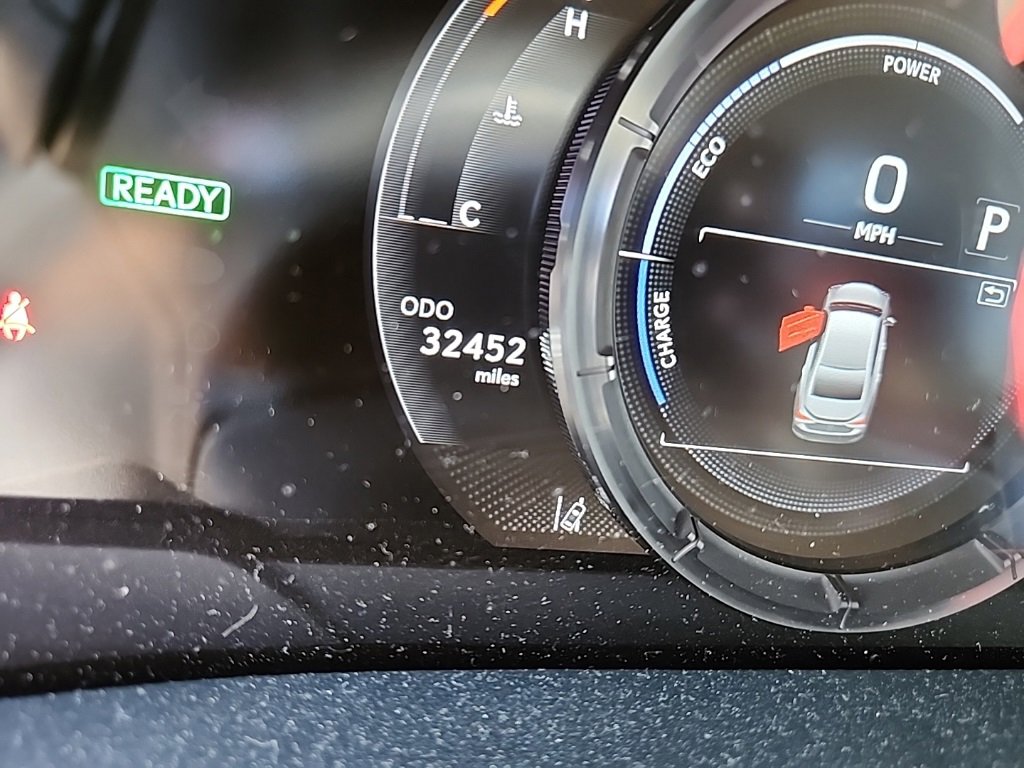 Used 2022 Lexus ES 300h F Sport image 6