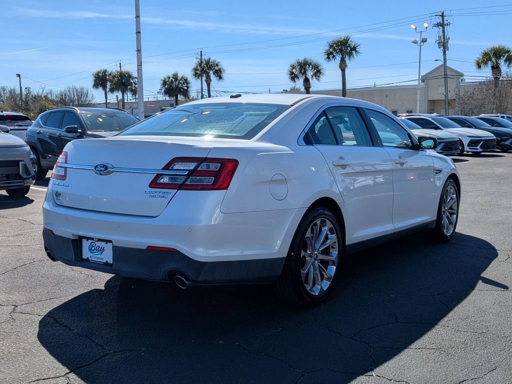 Used 2014 Ford Taurus Limited w/ Equipment Group 301A image 5