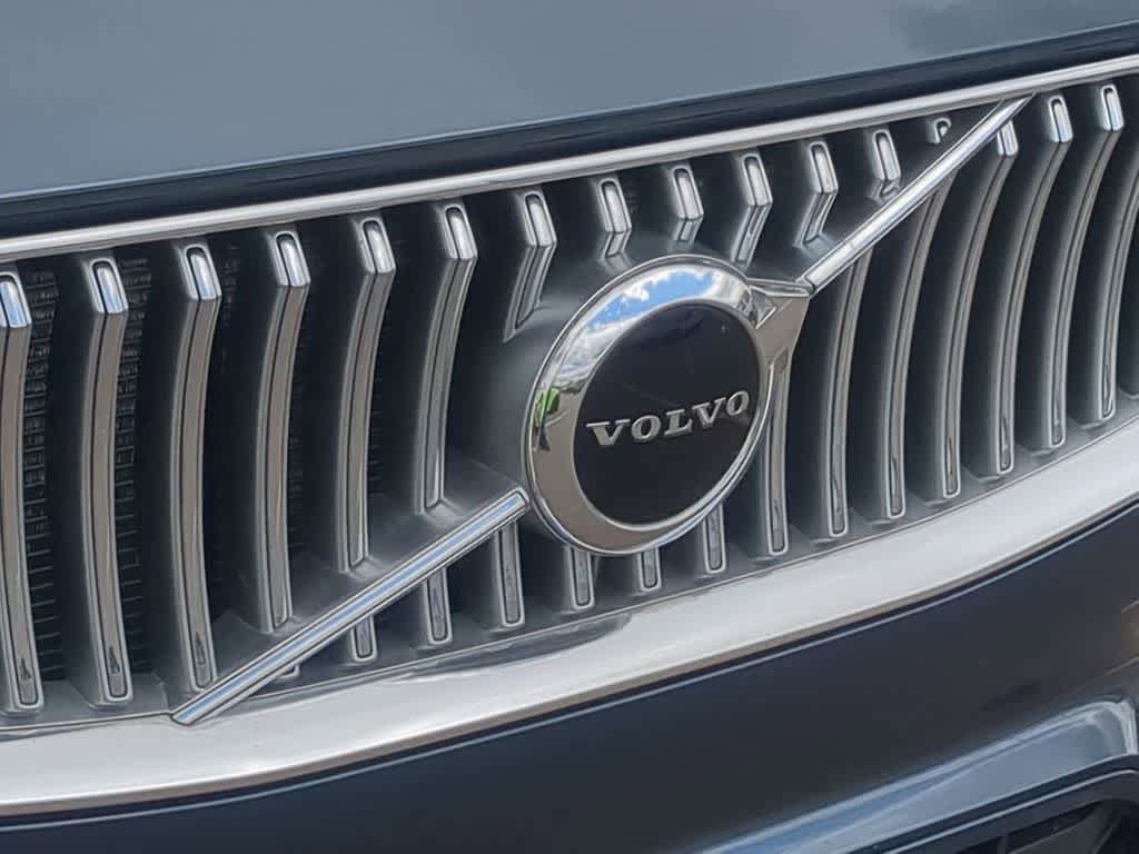 Used 2021 Volvo XC90 T8 Momentum AWD/4WD image 11