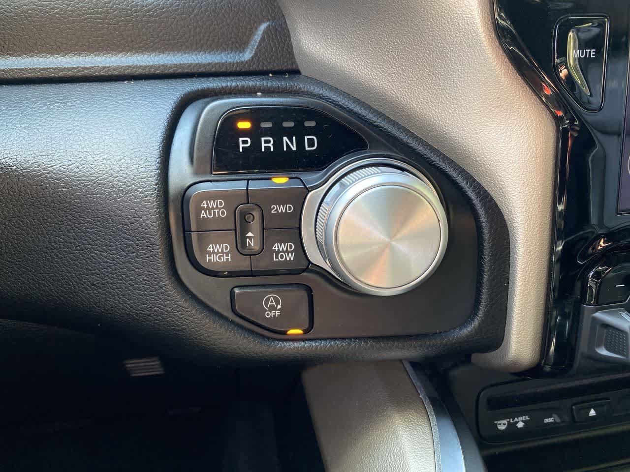 Used 2019 RAM 1500 Laramie w/ Sport Appearance Package AWD/4WD image 25