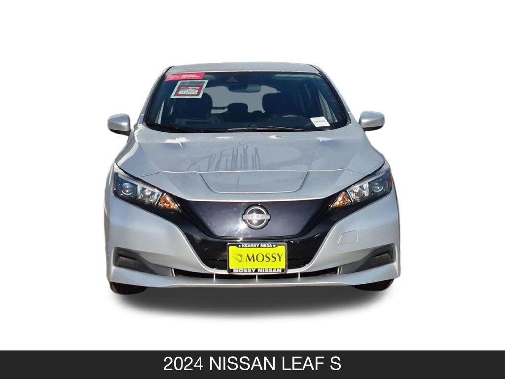 Certified 2024 Nissan Leaf S FWD image 4