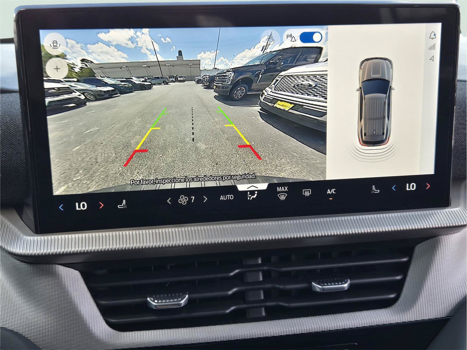 Used 2026 Ford Explorer Active RWD image 17