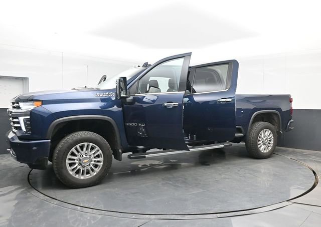 Used 2022 Chevrolet Silverado 3500 High Country w/ Z71 Off-Road Package image 53