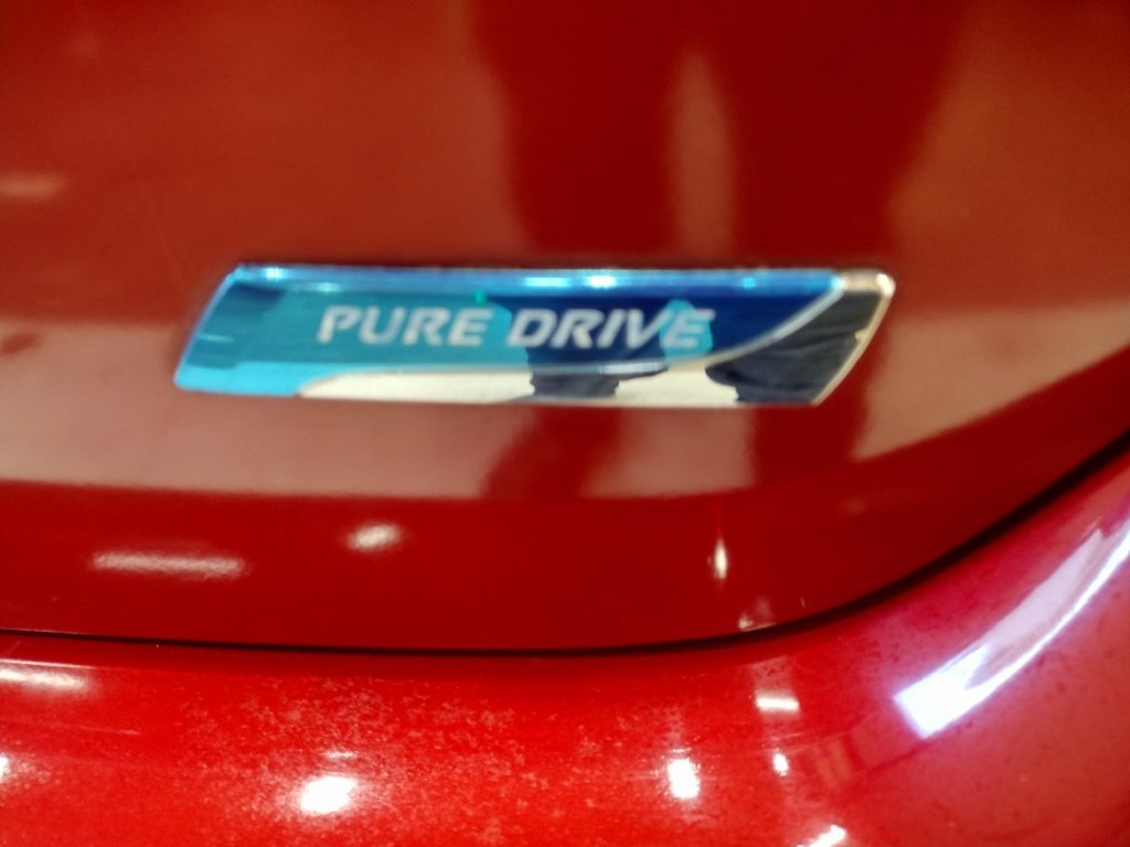 Used 2014 Nissan Sentra SR w/ Premium Package FWD image 16