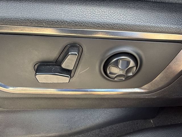 Used 2019 RAM 1500 Limited w/ Advanced Safety Group RWD image 17