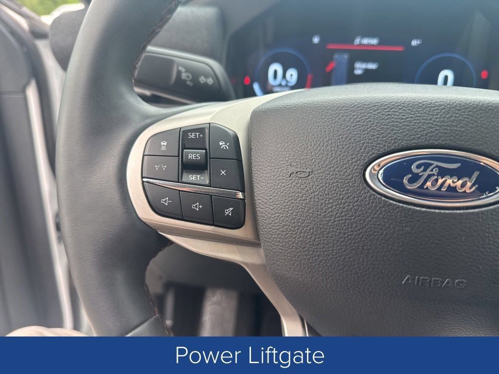 Used 2026 Ford Explorer Active w/ Active Comfort Package RWD image 18
