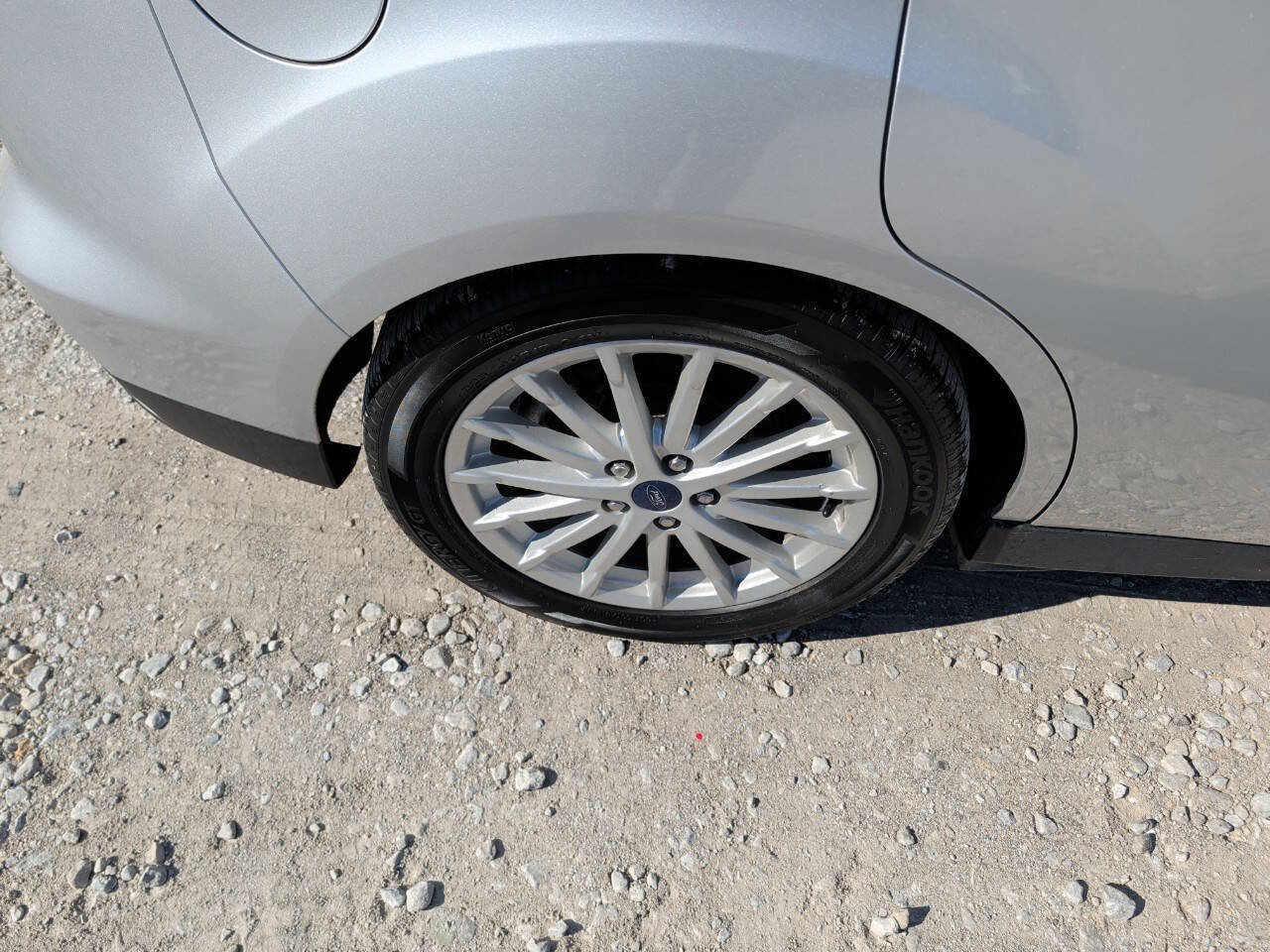 Used 2016 Ford C-MAX SE image 13