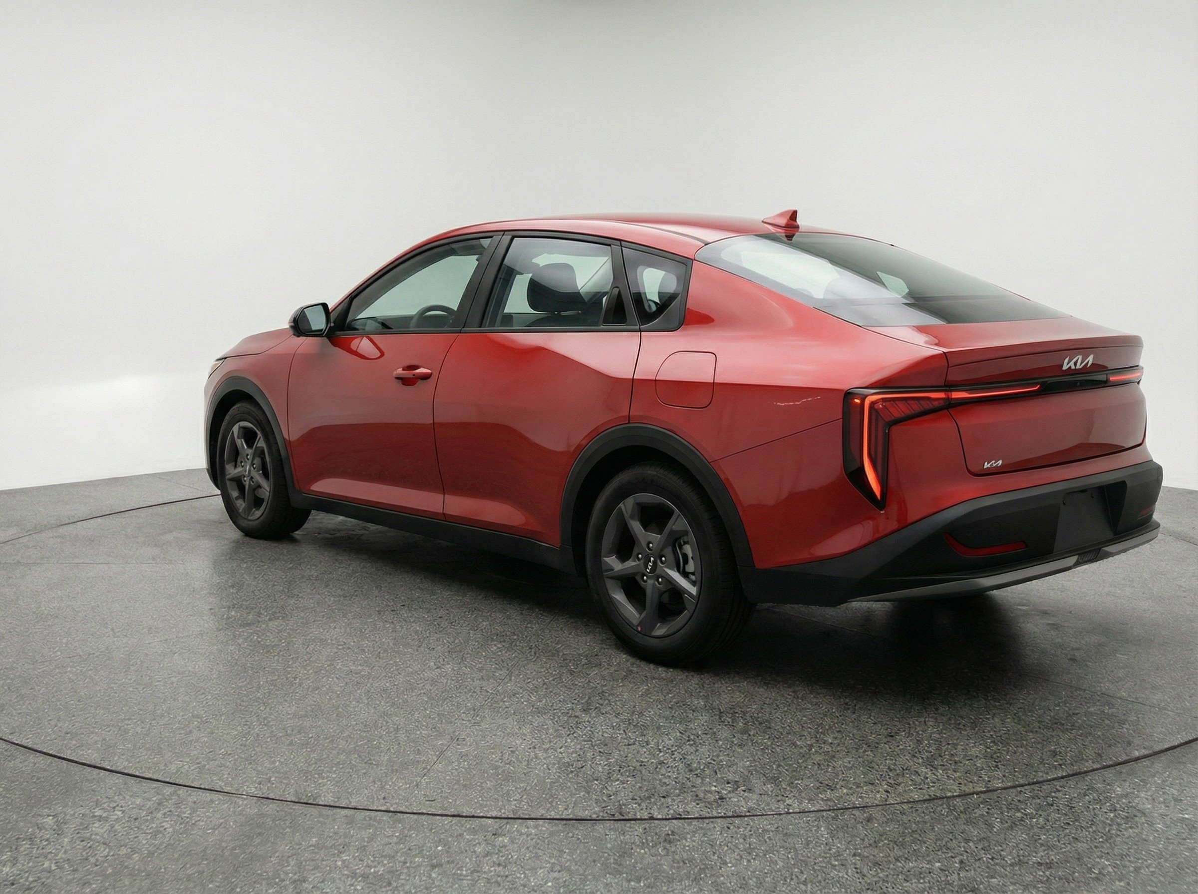 Used 2025 Kia K4 FWD image 6