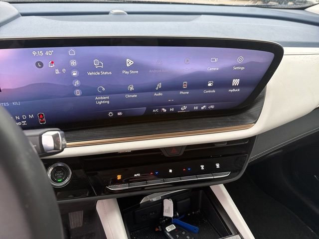 Used 2024 Buick Envision Avenir image 15