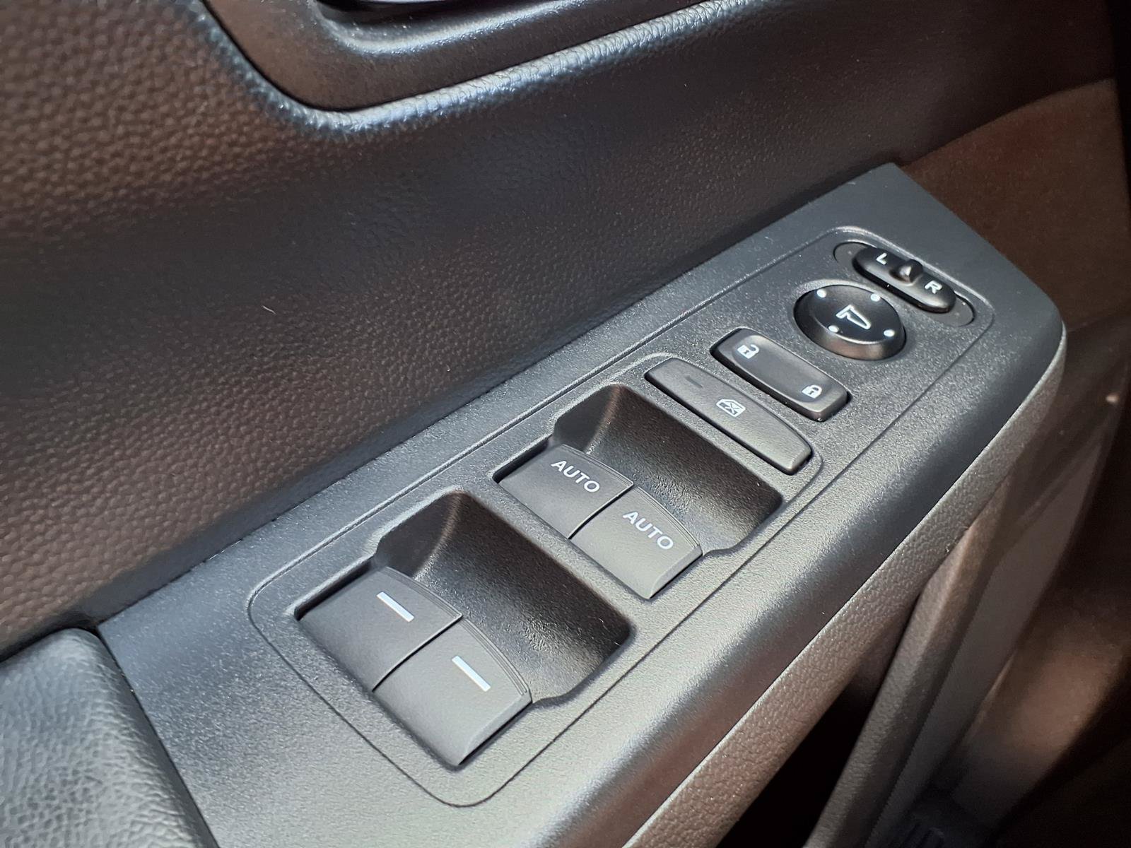 Certified 2023 Honda CR-V Sport image 11