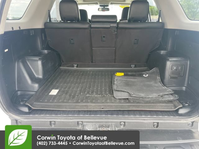 Used 2018 Toyota 4Runner TRD Off-Road Premium AWD/4WD image 30
