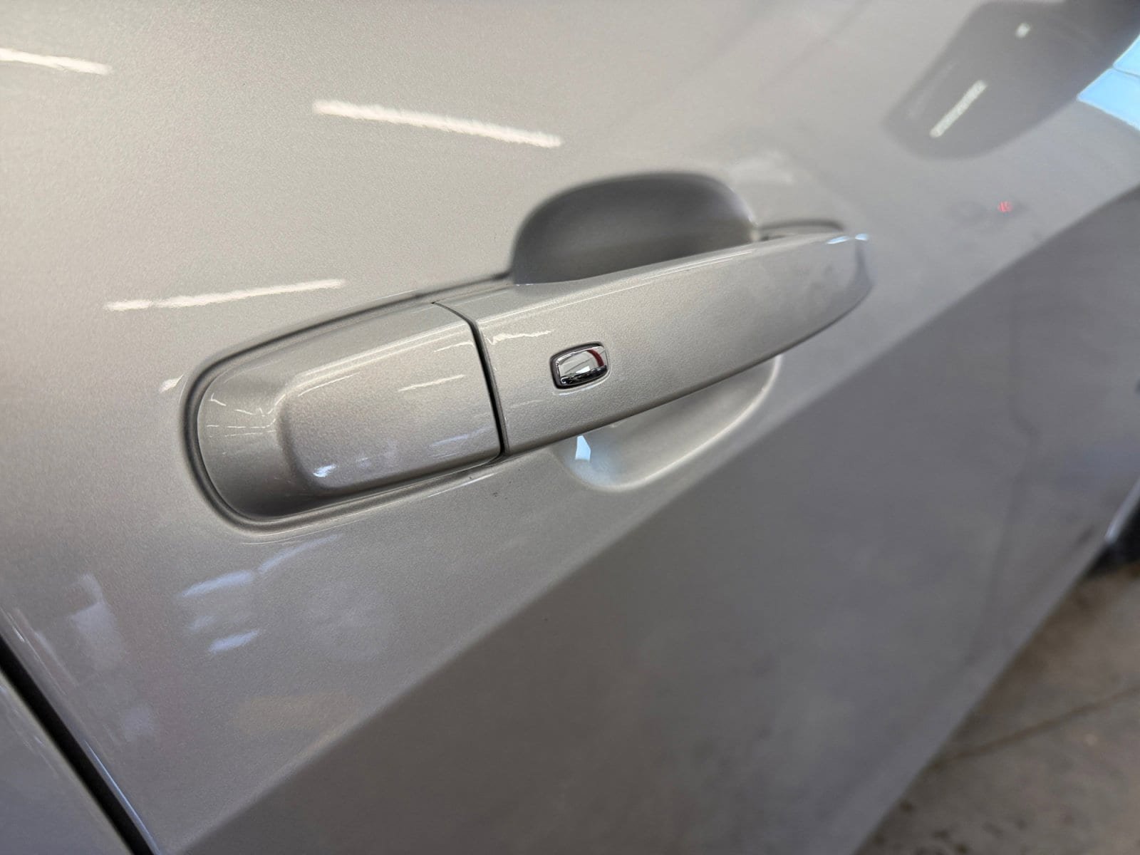 Used 2021 Chevrolet Malibu LT FWD image 25