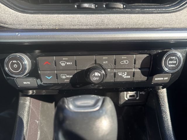 Used 2022 Jeep Compass Latitude AWD/4WD image 22