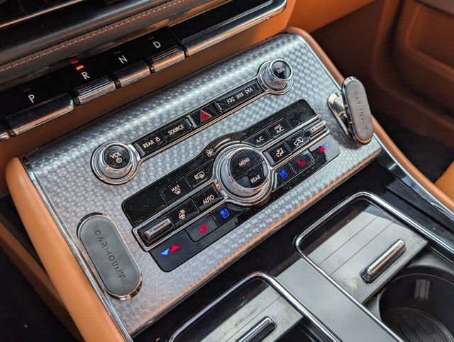 Used 2021 Lincoln Aviator Black Label w/ Dynamic Handling Package AWD/4WD image 27