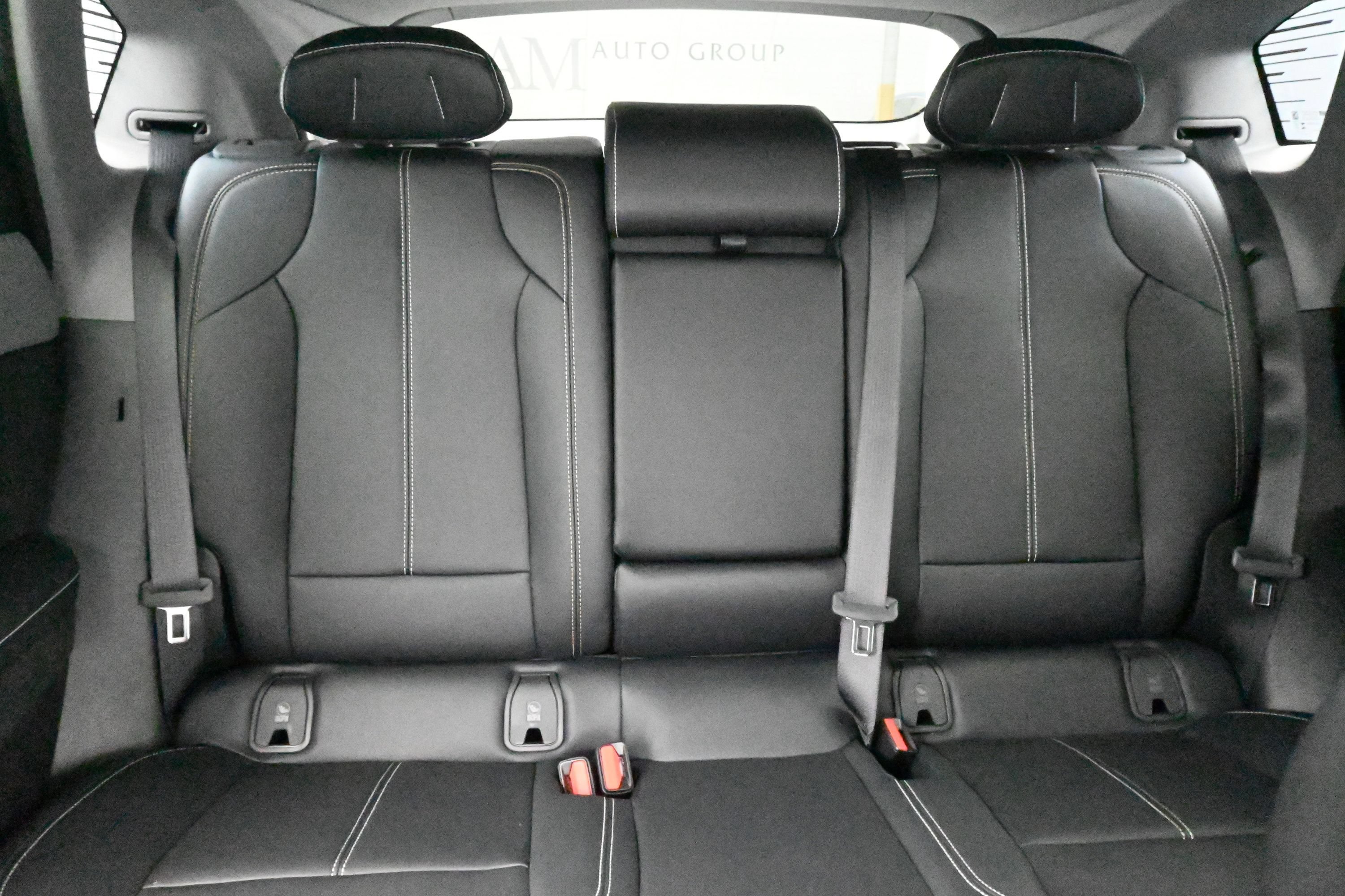 New 2027 Cadillac Optiq Luxury w/ LPO, Floor Liner Package AWD/4WD image 14