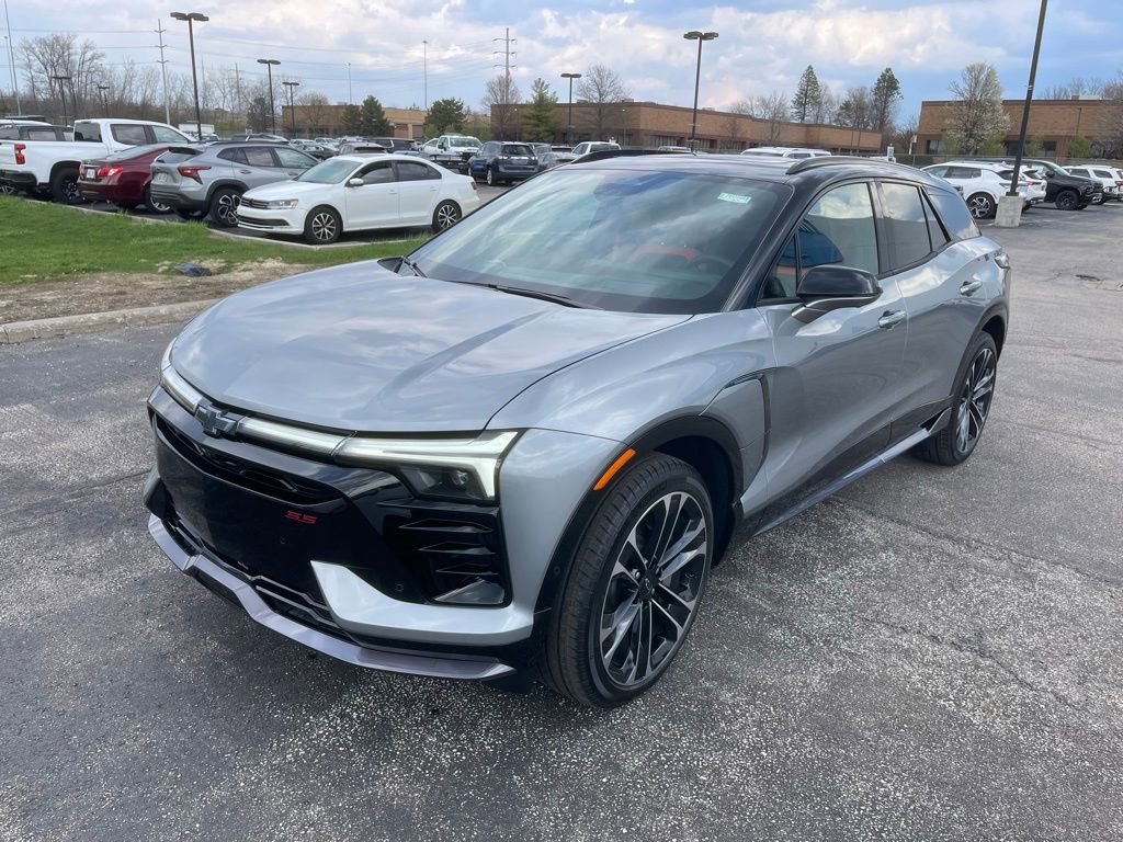 New 2026 Chevrolet Blazer EV SS image 3